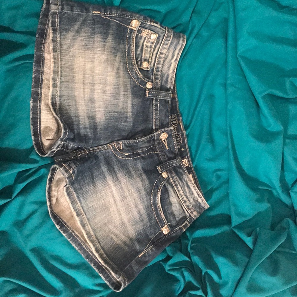 Miss me jean shorts (size 28)